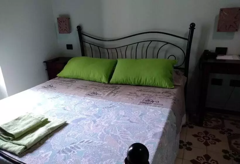 هتل La Corte Di Lucina