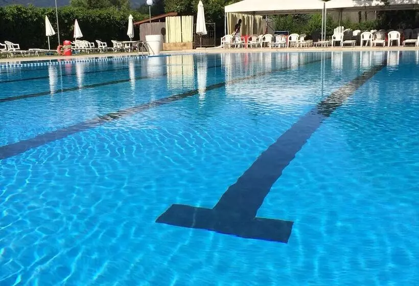 Отель Le Cupolette