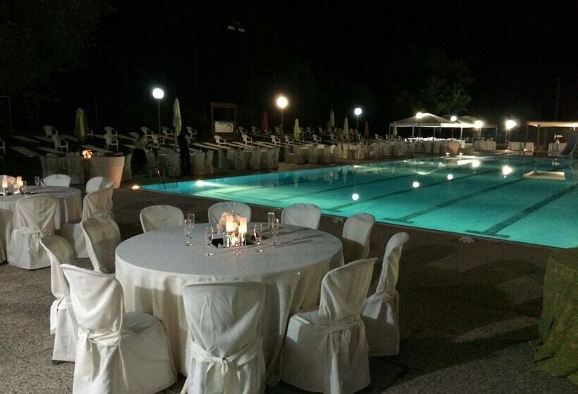 בית מלון כפרי Le Cupolette