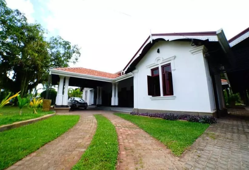 בית מלון כפרי Lespri Grand