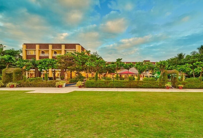 هتل Mayfair Waves