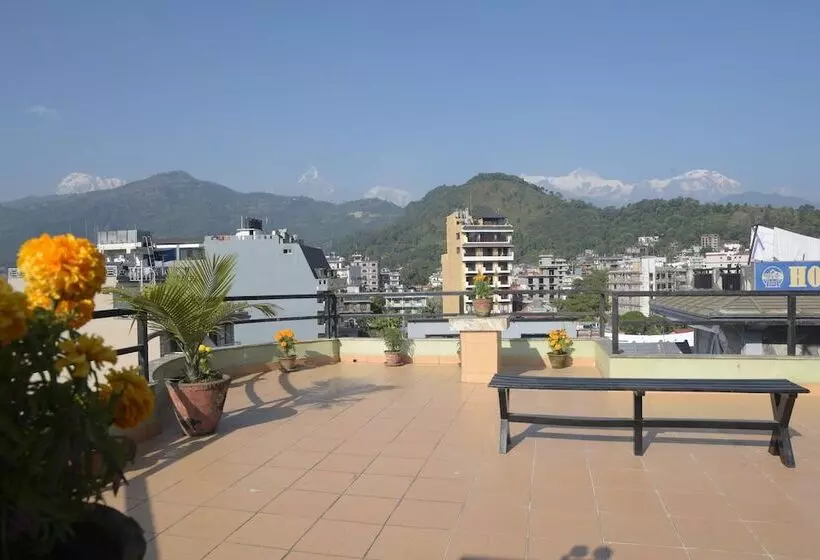 هتل Nepalaya Eco Hostel