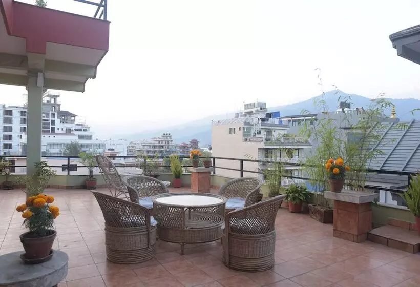 هتل Nepalaya Eco Hostel