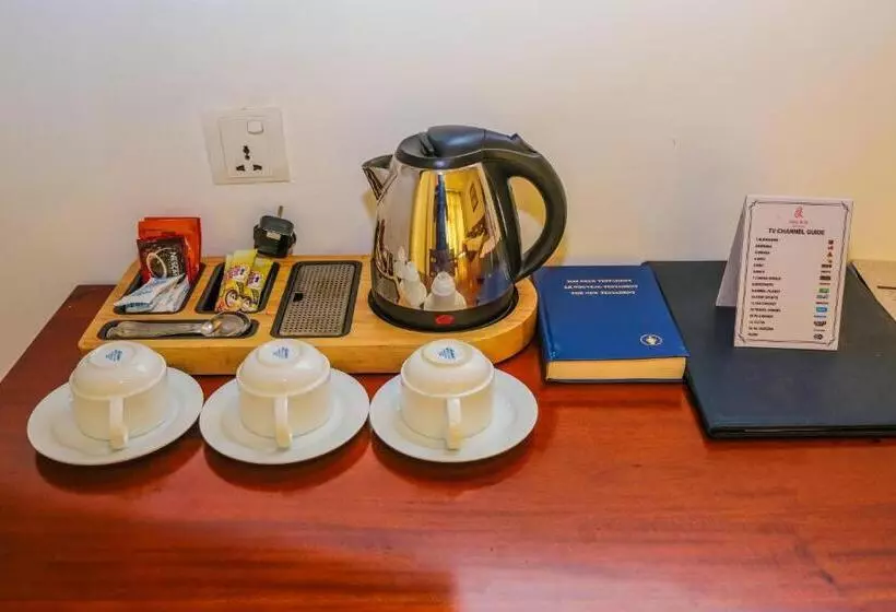 Hotel Oak Ray Regency