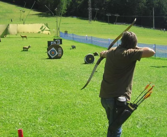בית מלון כפרי Pineta