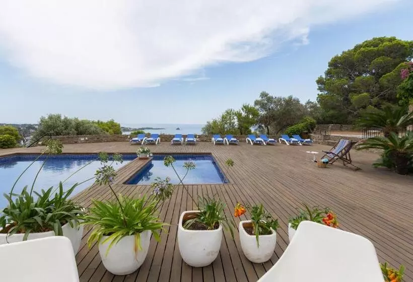 فندق Rec De Palau