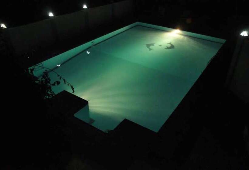 בית מלון כפרי Samorich