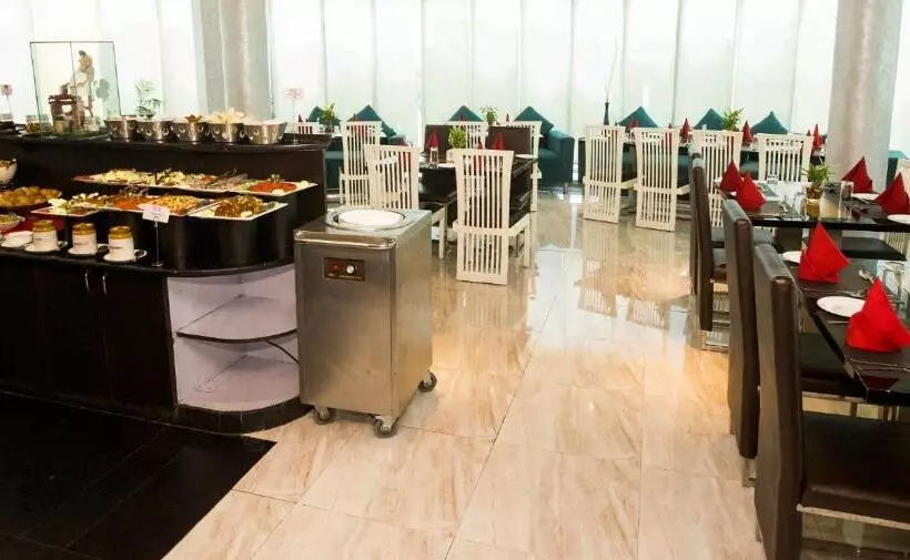 ホテル The Theme  Jaipur