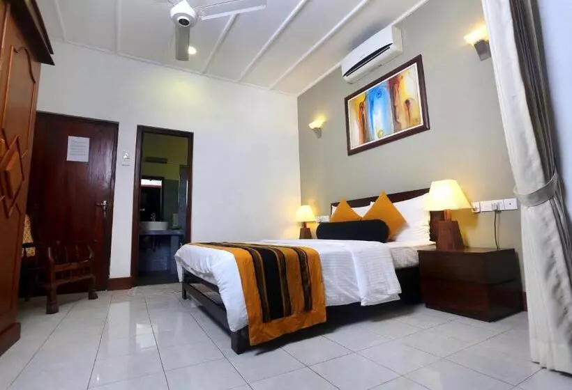 ホテル Villa Velmarie Yoga And Ayurveda House All Inclusive