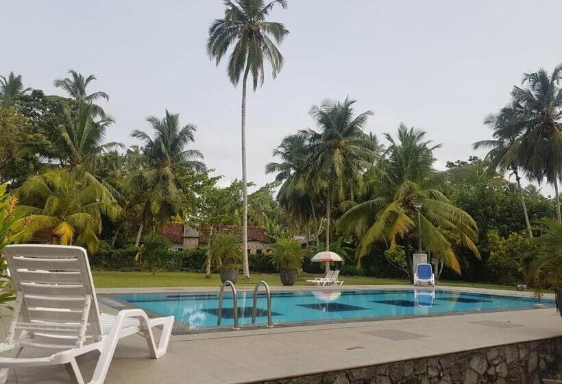 ホテル Villa Velmarie Yoga And Ayurveda House All Inclusive