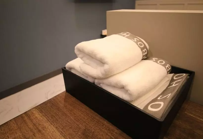 فندق على الطريق Bobos