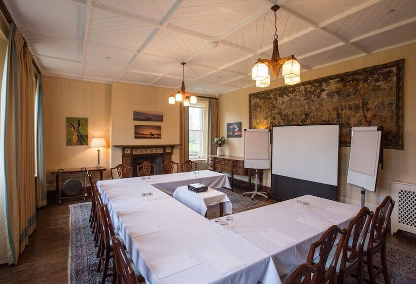 Overtown Manor Bed And Breakfast