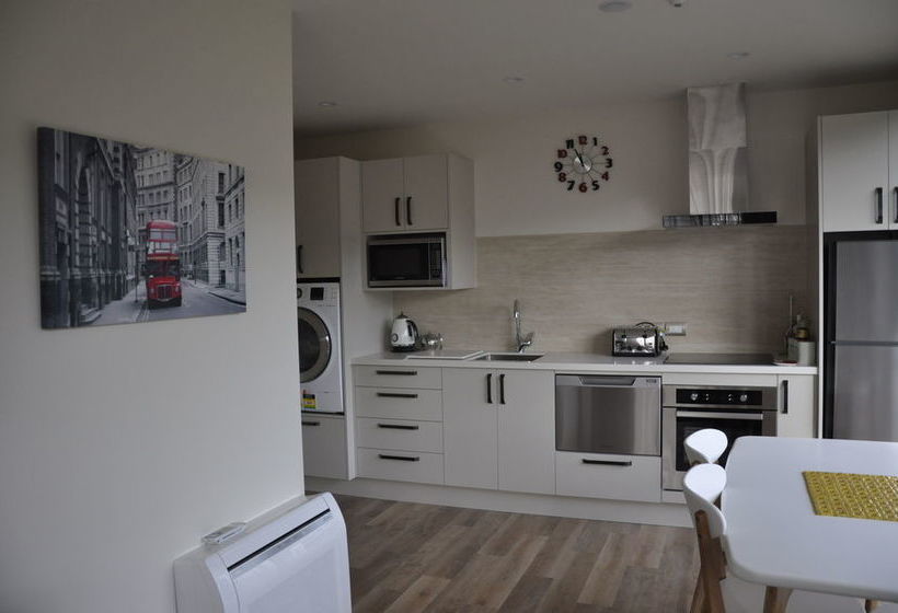 Shetland Court Apartments