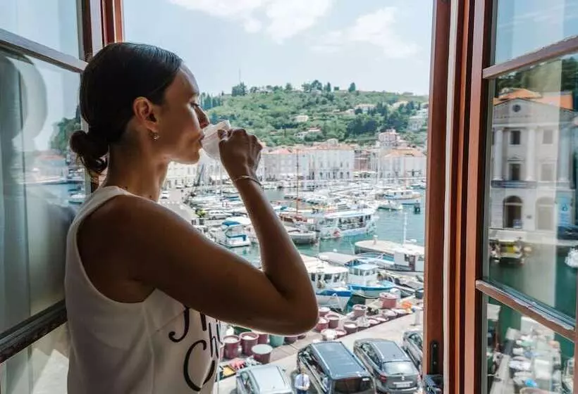 Vila Piranesi Apartments   Parking Included