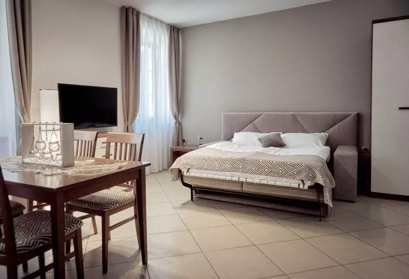 Vila Piranesi Apartments   Parking Included