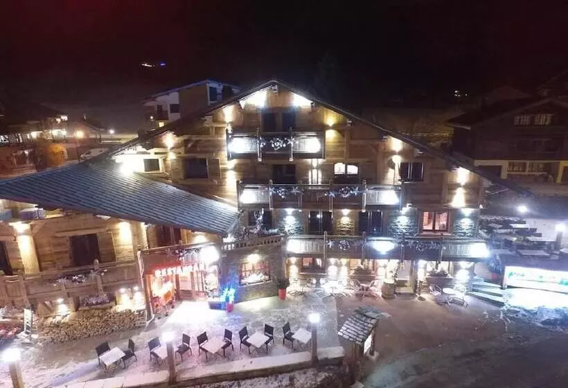 ホテル Chalet Hôtel Du Mont Charvin