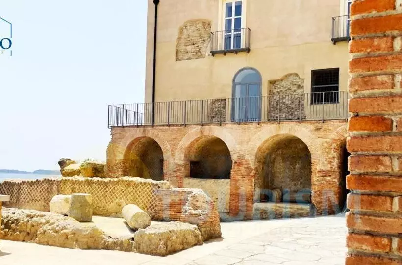 پانسیون Samo Rooms