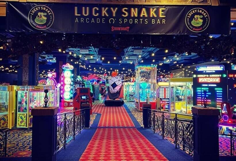 فندق Cozysuites At Showboat