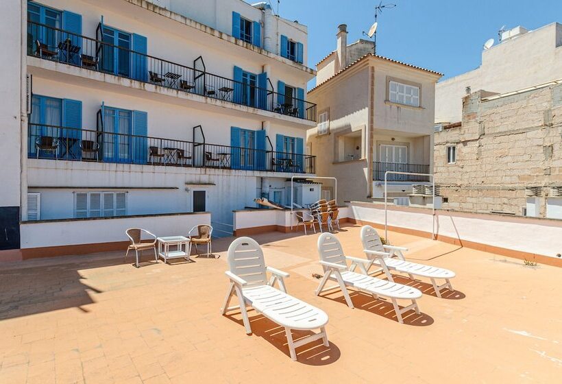 בית מלון כפרי La Marina Cala Figuera