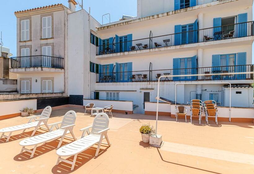 בית מלון כפרי La Marina Cala Figuera