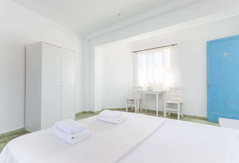 בית מלון כפרי La Marina Cala Figuera