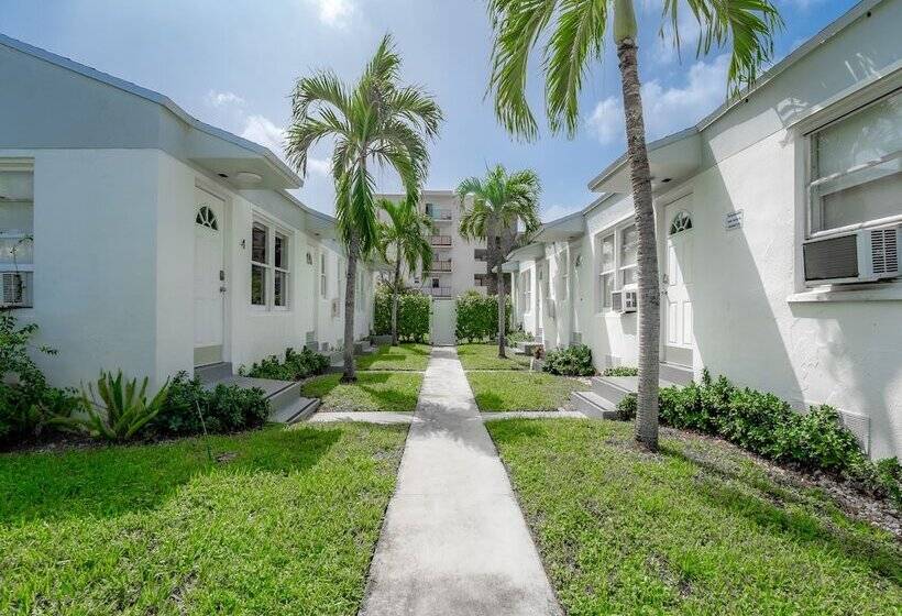 Praia Hotel Hollywood