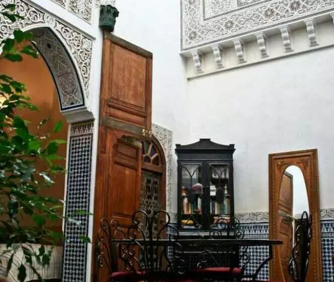 リヤド Dar Lmallouki