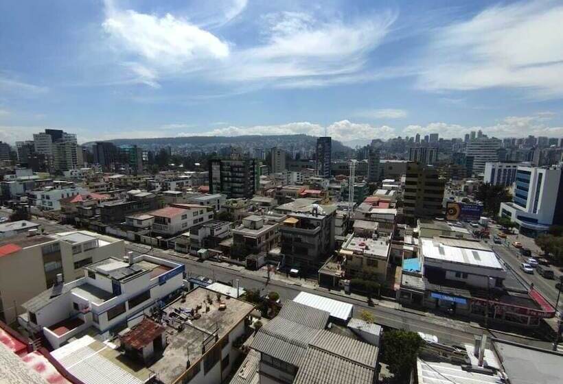 Val Hotel Santamaria Quito