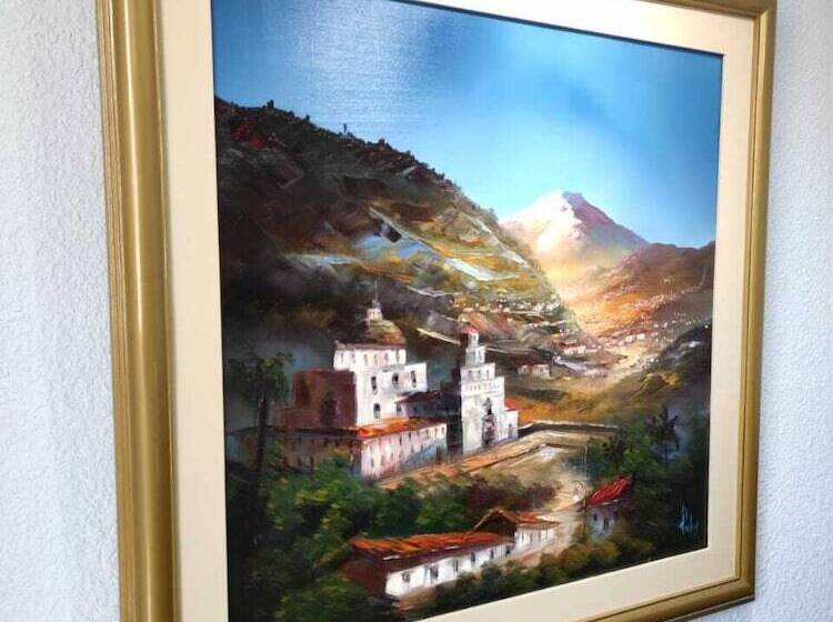 Val Hotel Santamaria Quito