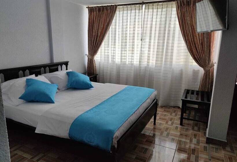 Val Hotel Santamaria Quito