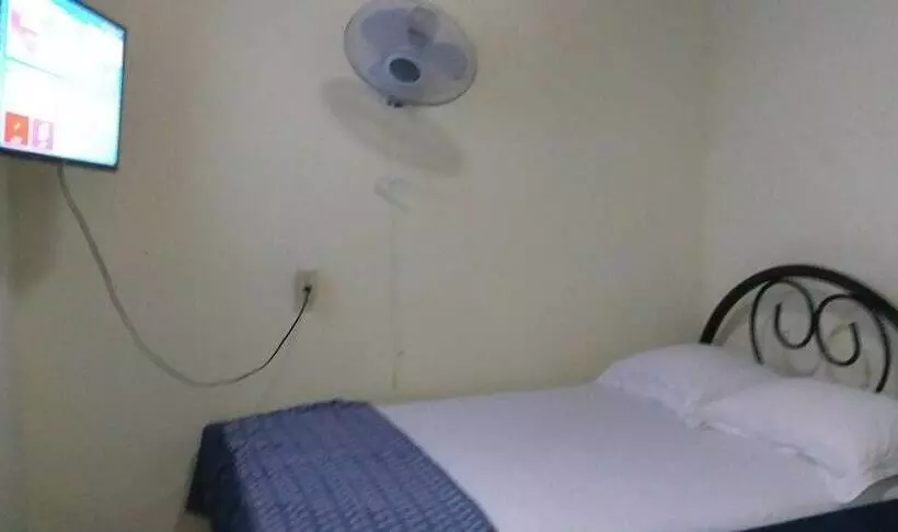 تختخواب و صبحانه Casa Saer