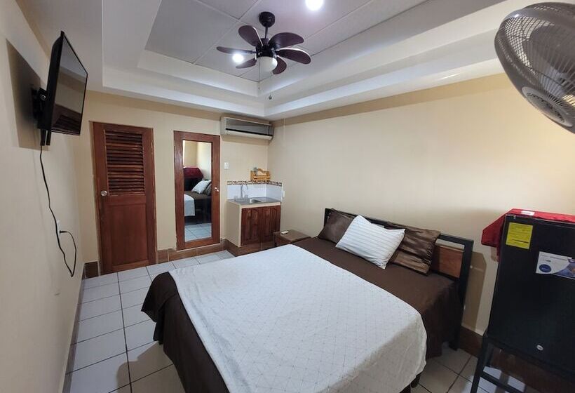 تختخواب و صبحانه Casa Saer