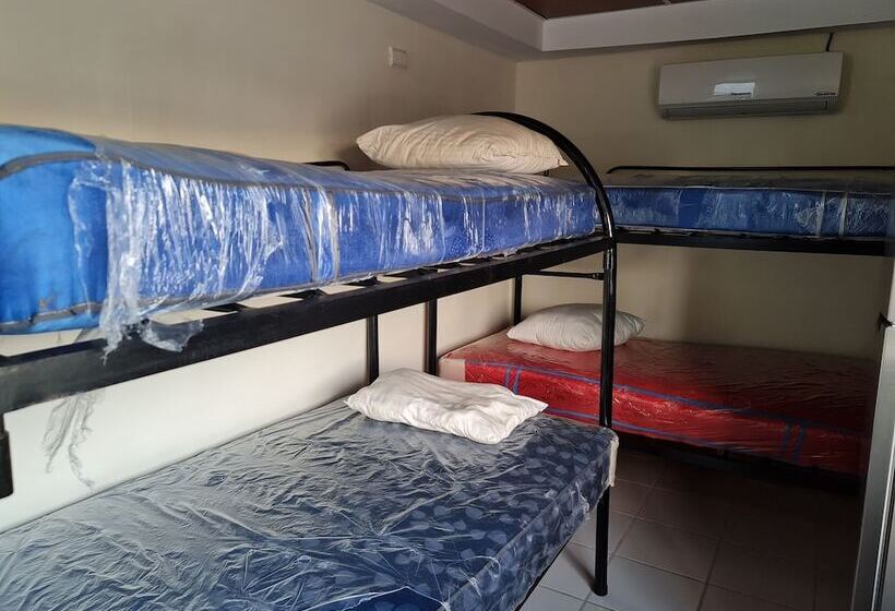 تختخواب و صبحانه Casa Saer