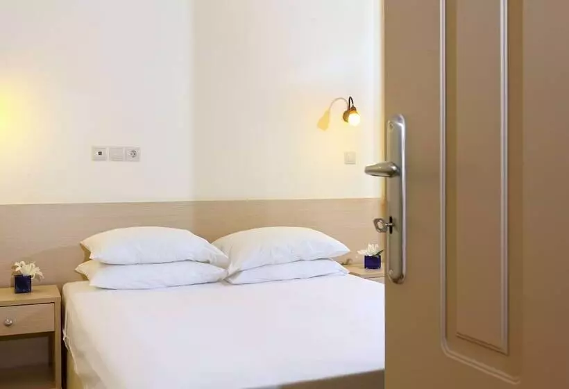 Cosman Hotel Apartments