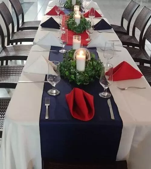 هتل Coral Seas Cliff