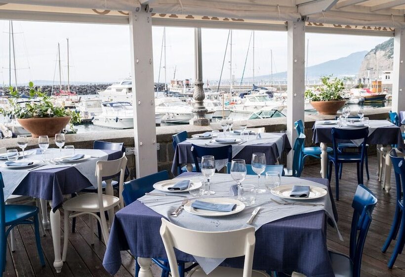 ベッドアンドブレックファースト L'approdo