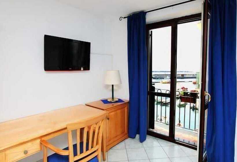 ベッドアンドブレックファースト L'approdo