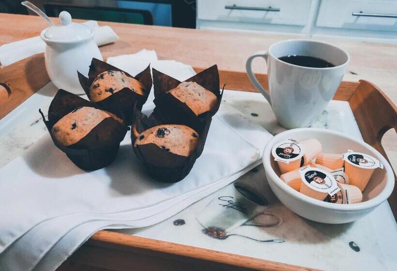 مبيت وإفطار Leaside Manor