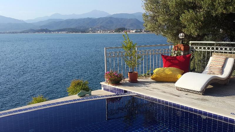 Ece Hotel Sovalye Island