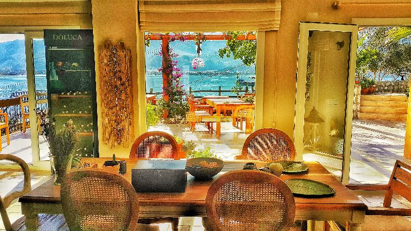 Ece Hotel Sovalye Island