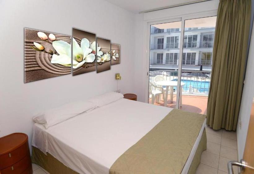 בית מלון כפרי Arena Suites