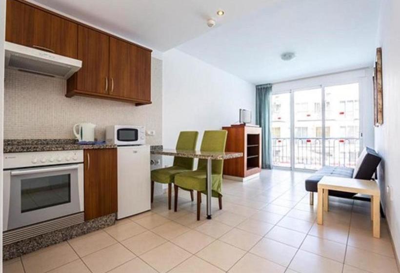 בית מלון כפרי Arena Suites