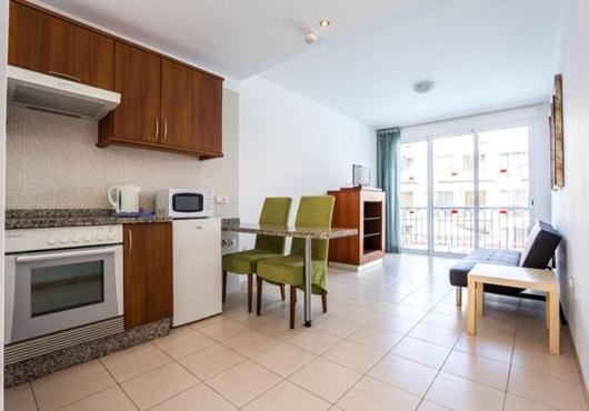 בית מלון כפרי Arena Suites