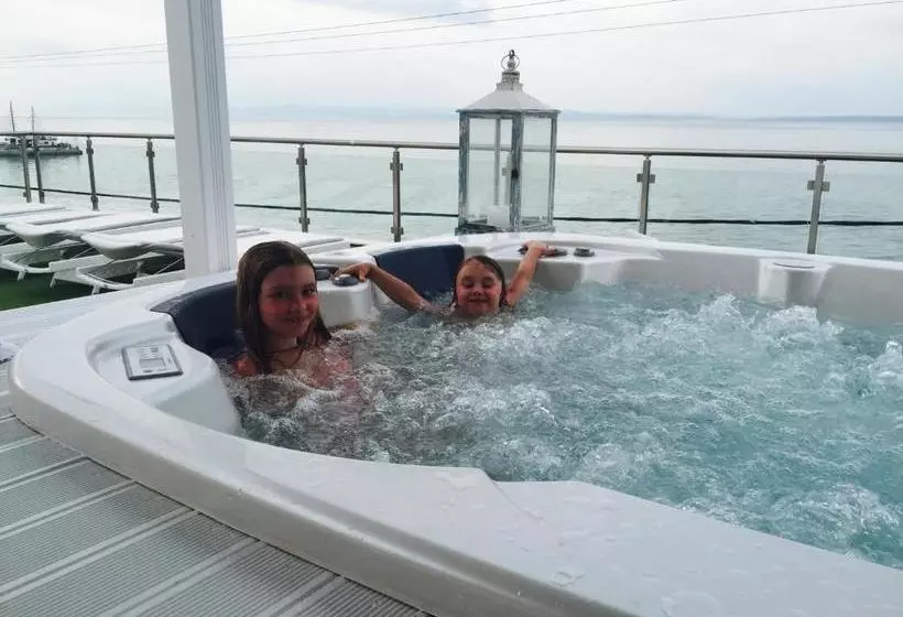 فندق Art Boutique