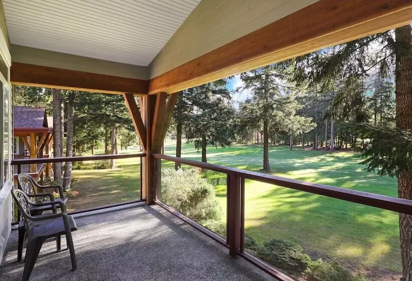 Hotel Crown Isle Resort & Golf Community