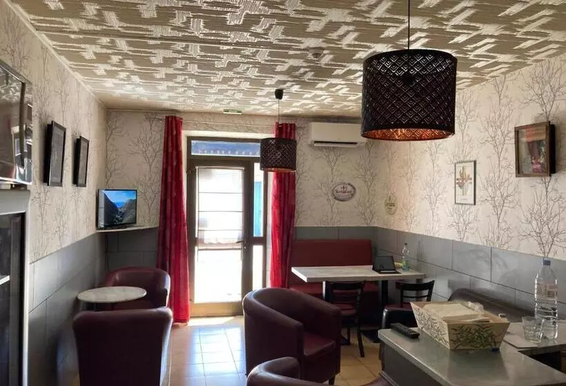 בית מלון כפרי D'Albion