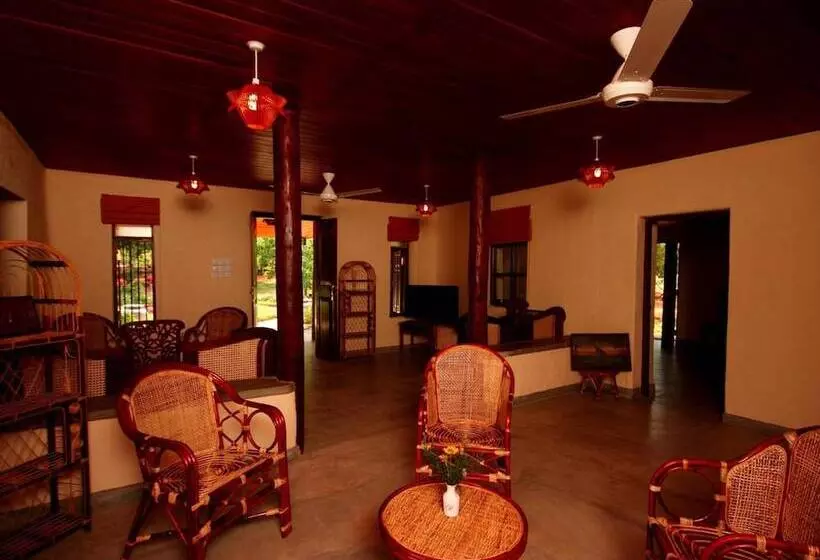 Отель Grand & Gangula