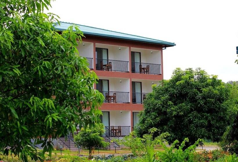 فندق Grand & Gangula