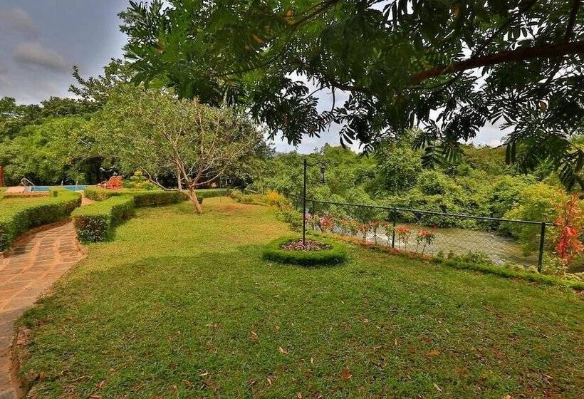 فندق Grand & Gangula