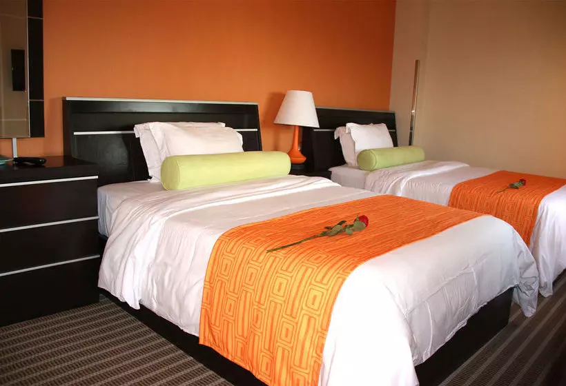 Hotelli Howard Johnson By Wyndham Long Island City